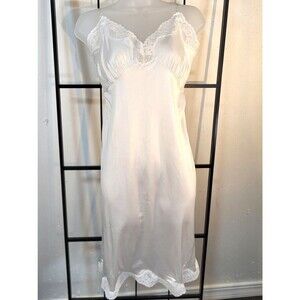 Vintage White Sears  Nylon Lace White Classic Intimates Lingerie Slip Nightgown